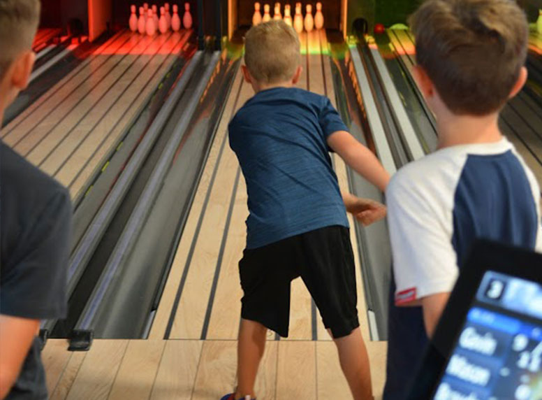mini bowling thunder road